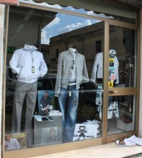 DIANA DOMENICO Abbigliamento