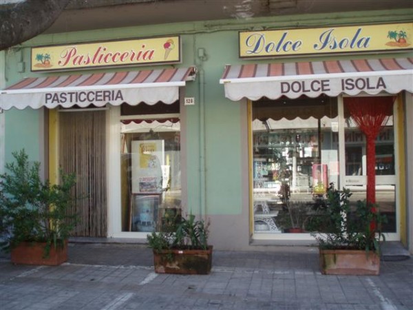 DOLCE ISOLA Di Paderi Davide